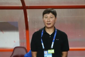 Tin bóng đá mới nhất: HLV Kim Sang-sik: ‘Bộ ba nhập tịch giúp Việt Nam mạnh hơn nhiều’