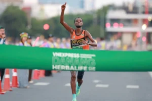Tin hot: Nano Guta Kebede vô địch VnExpress Marathon Đà Nẵng 2026