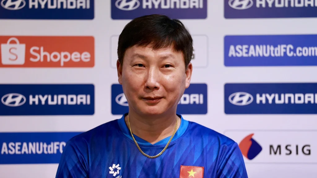 Tin yêu bóng đá: HLV Kim: ‘Bảo vệ chức vô địch ASEAN Cup là nhiệm vụ nặng nề’