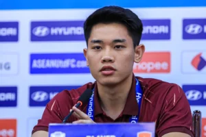 Đình Bắc không đặt nặng thành tích cá nhân ở ASEAN Cup