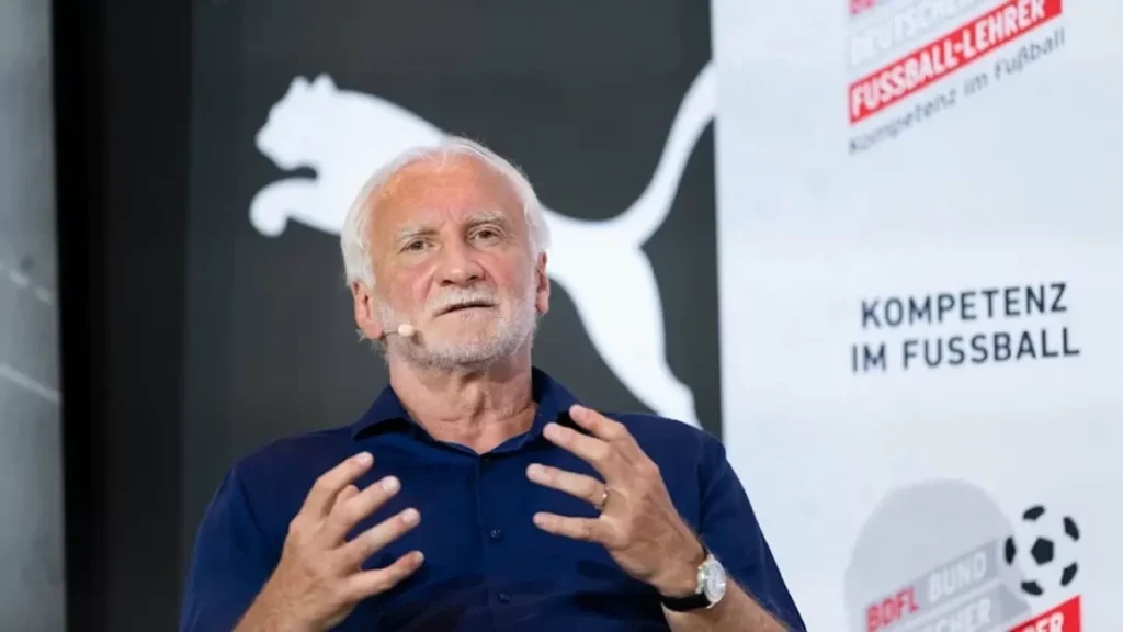 Tin bóng đá mới nhất: Rudi Voller: ‘Bóng đá Argentina là gương xấu’