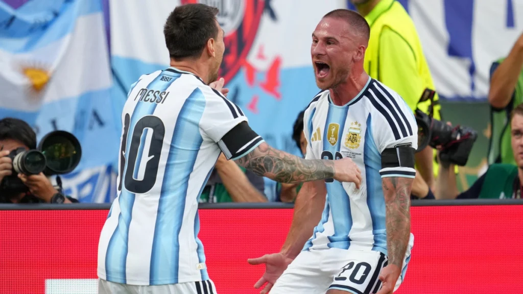 Tin bóng đá mới nhất: ‘Quý ngài Bất bại’ của Argentina tại World Cup