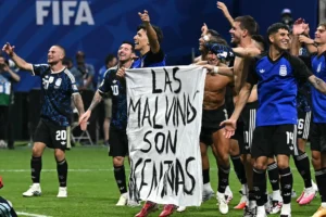 Tin hay: Argentina sẽ bị phạt thế nào vì thông điệp chính trị?