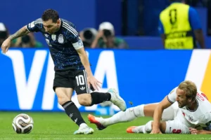 Kane: ‘Tuchel chỉ đạo ghi thêm bàn sau khi dẫn Argentina’
