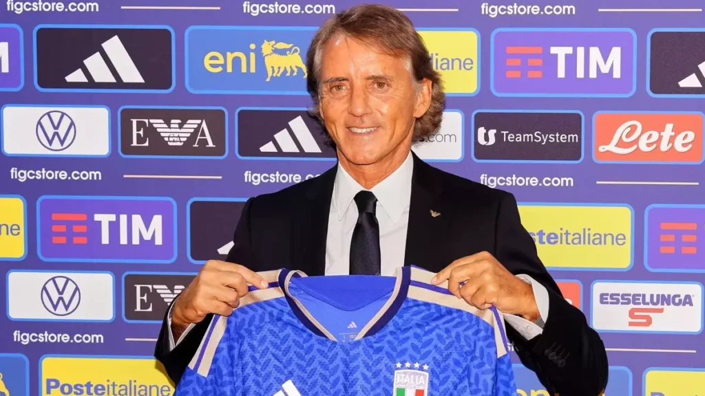 Tin hay: Mancini: ‘Rời đội tuyển Italy là sai lầm lớn nhất đời tôi’