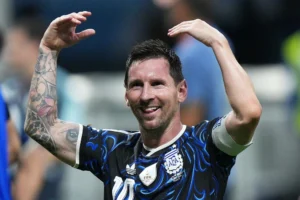 Tin bóng đá hôm nay: Báo Pháp: ‘Messi ngược dòng trong cuộc đua Quả Bóng Vàng’