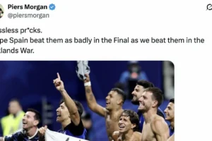 Piers Morgan: ‘Mong Argentina thua như ở cuộc chiến Falklands’