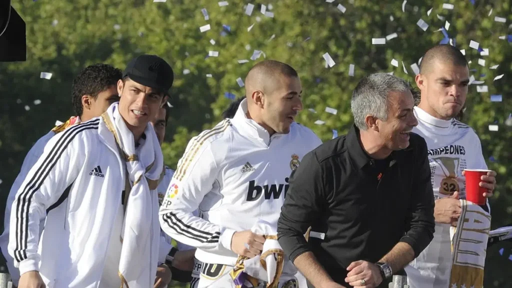 Tin bóng đá mới nhất: Mourinho: ‘Ý tưởng vĩ đại mà không cần chiến thắng là ngớ ngẩn’