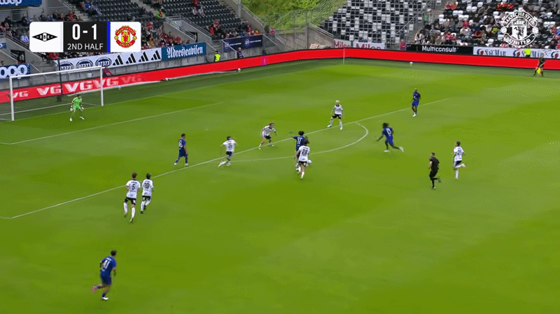 Tin yêu bóng đá: Zirkzee ghi bàn đẹp trong trận thắng 5-0 của Man Utd