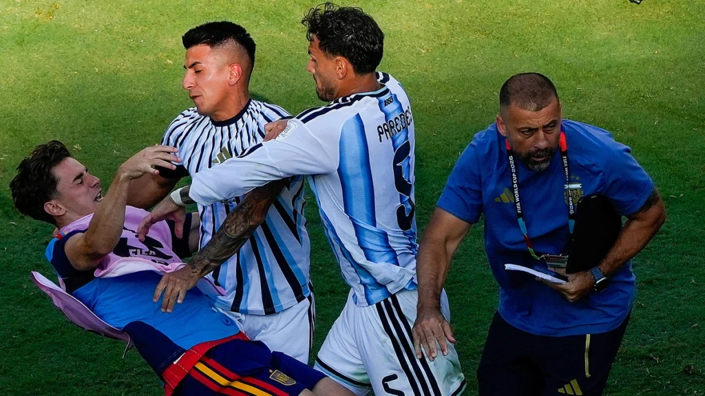 Tin hot: Ẩu đả sau trận chung kết World Cup 2026
