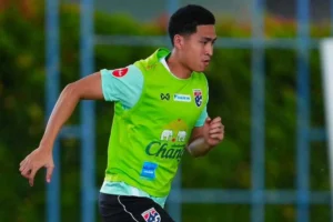 Tiền vệ Thái Lan đặt mục tiêu lật đổ Việt Nam ở ASEAN Cup