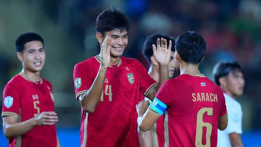 Tin bóng đá hôm nay: Thái Lan nối dài kỷ lục ra quân ASEAN Cup