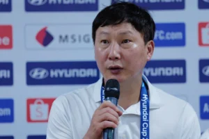 HLV Kim Sang-sik: ‘Đình Bắc chưa làm tốt nhiệm vụ’