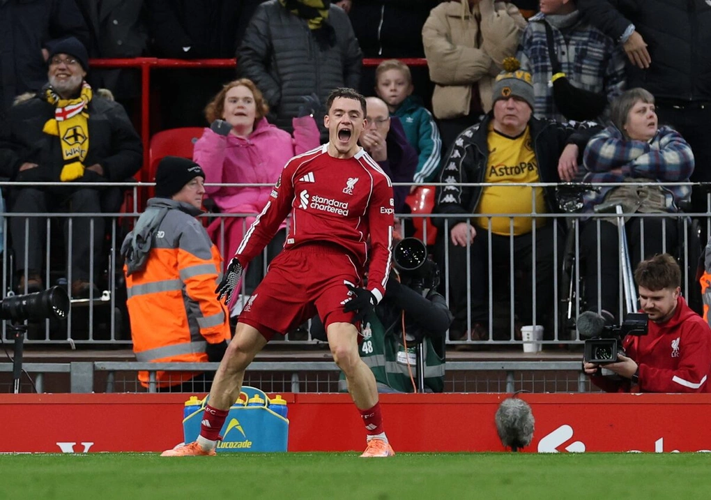 Carragher: Ngoại hạng Anh đối mặt nguy cơ chảy máu siêu sao nếu Wirtz thất bại