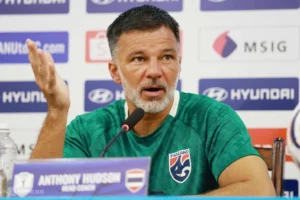HLV Anthony Hudson: Tuyển Việt Nam chịu áp lực lớn ở lượt về chung kết ASEAN Cup 2026