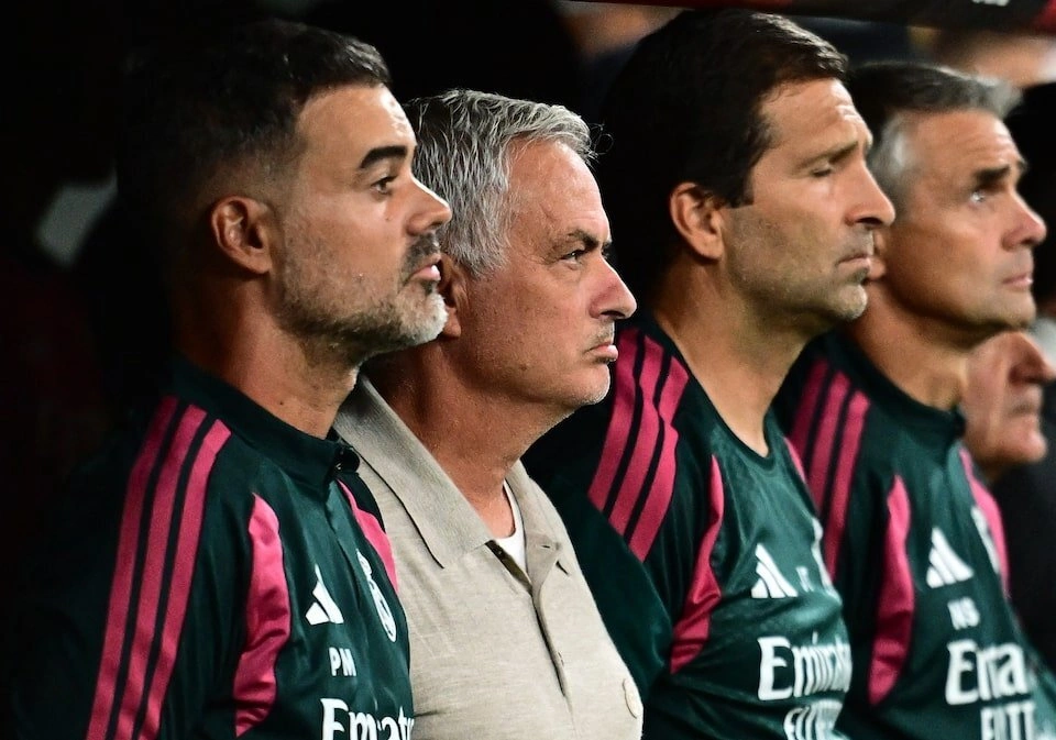 Kylian Mbappe lập hat-trick giúp Real Madrid thắng đậm trong ngày Jose Mourinho tái xuất Bernabeu