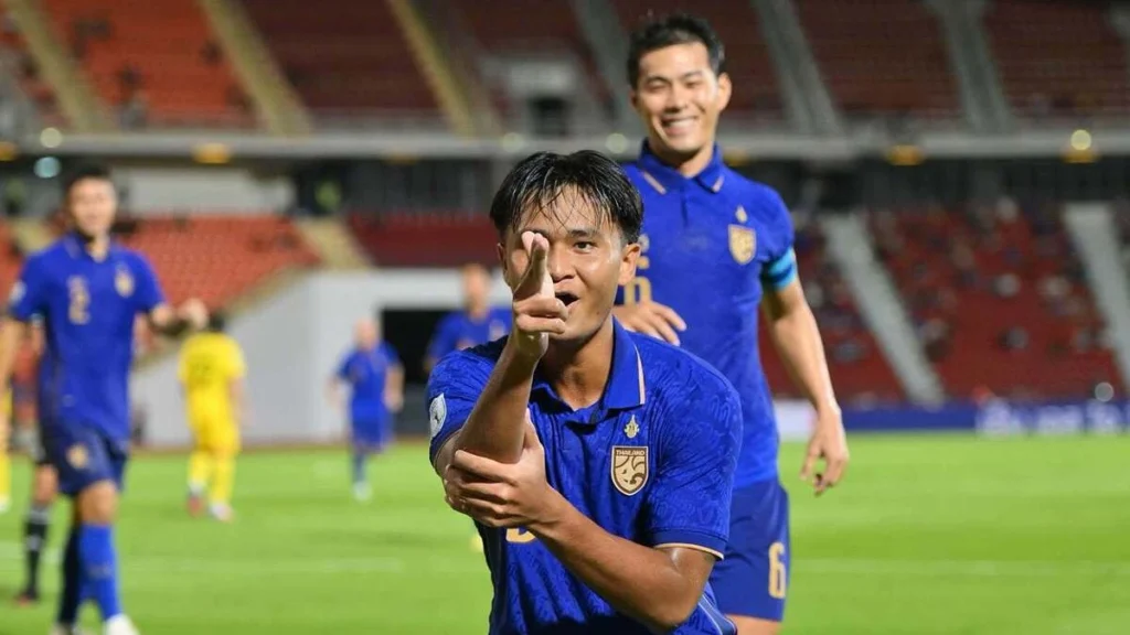 Hạ Malaysia, Thái Lan dẫn đầu bảng B ASEAN Cup 2026