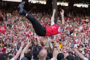 Arsenal dẫn đầu dự đoán vô địch Ngoại hạng Anh, vượt trội Man City