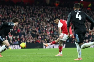 Hết hy vọng mua Julian Alvarez, Barca chiêu mộ Gabriel Jesus từ Arsenal