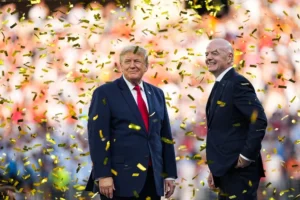 Báo Anh: ‘Ông Trump sẽ tìm cách giúp chủ tịch FIFA Infantino tại vị’