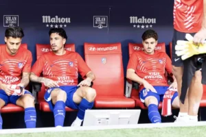 Atletico tuyên bố là nạn nhân duy nhất trong lùm xùm chuyển nhượng của Julian Alvarez