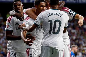 Real Madrid 2-1 Espanyol: Mourinho thắng trận đầu nhưng những vấn đề nào đã lộ diện?