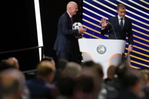 AFC, CONCACAF, UEFA ngầm kêu gọi phế truất Chủ tịch FIFA