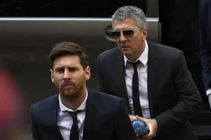 Bố Messi qua đời