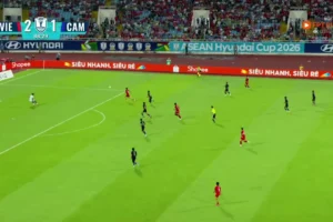 Đình Bắc giúp Việt Nam hạ Campuchia ở ASEAN Cup