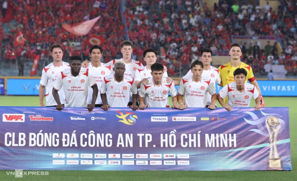Trận Siêu Cúp ác mộng của thủ môn Lê Giang Patrik và Công an TP HCM