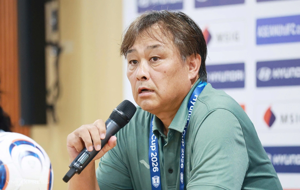 HLV Campuchia: ‘Không thua đậm vì hiểu cách đá của Việt Nam’