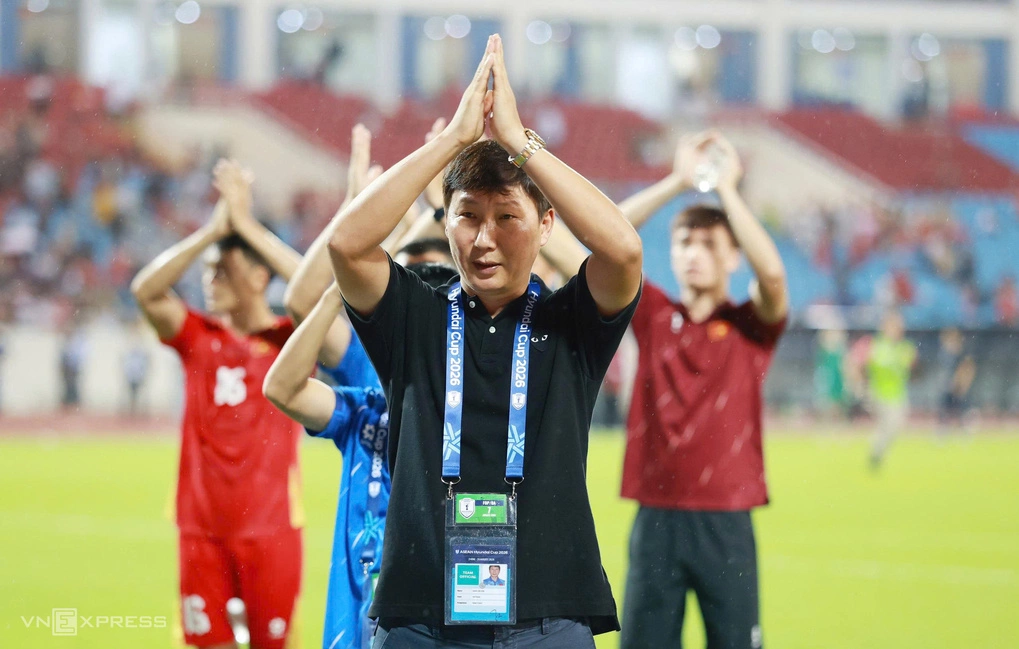 HLV Kim Sang-sik: ‘Đình Bắc cần vươn ra xa hơn Đông Nam Á’