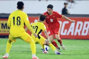 Việt Nam chưa từng vượt qua Malaysia ở bán kết ASEAN Cup