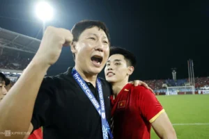 HLV Kim Sang-sik tập trung cho FIFA ASEAN Cup 2026, không dẫn dắt Olympic Việt Nam tại ASIAD 20