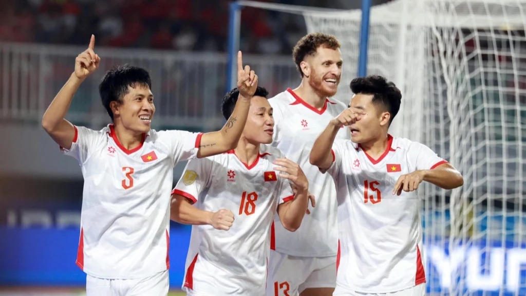 LĐBĐ Đông Nam Á: ‘Việt Nam chơi đúng như nhà vô địch’