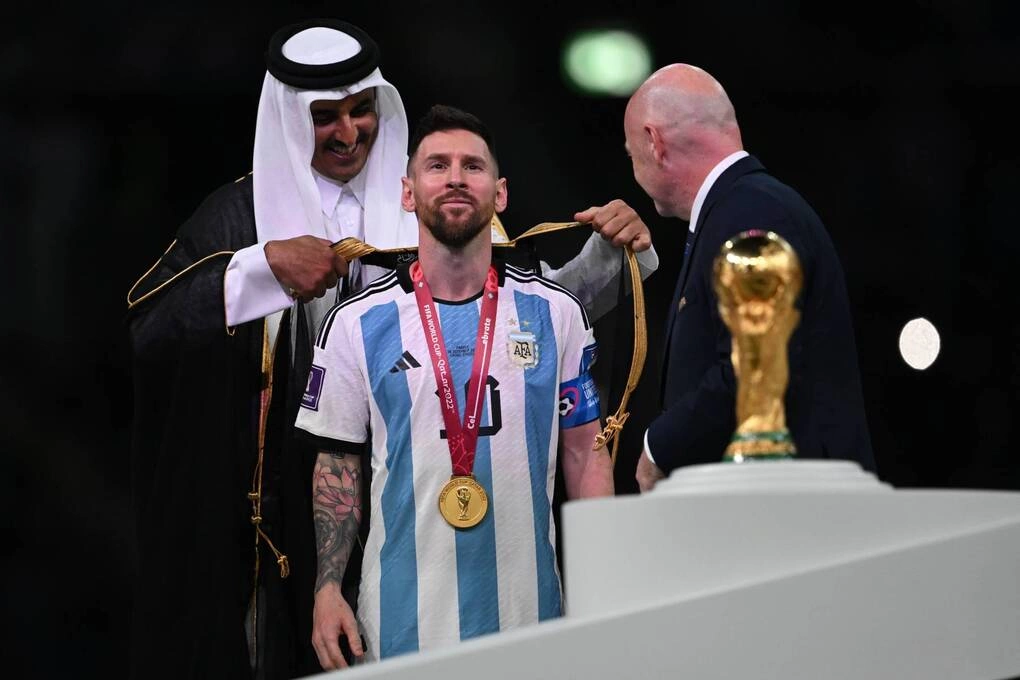 Nhìn lại khoảnh khắc Lionel Messi suýt từ giã đội tuyển Argentina và thập niên vàng rực rỡ