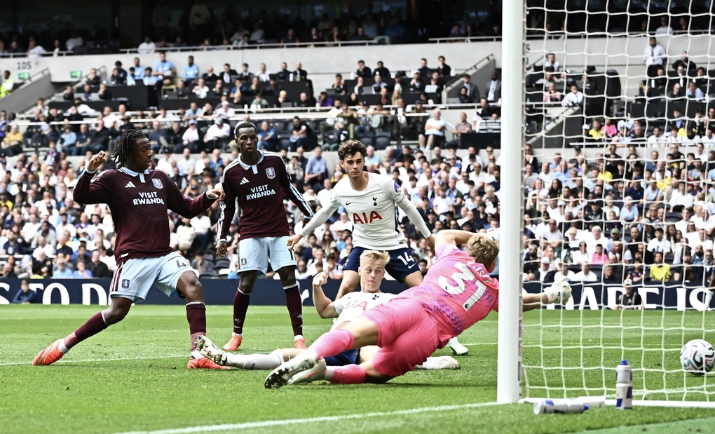 Tottenham thua trận thứ ba ở Ngoại hạng Anh trước Aston Villa