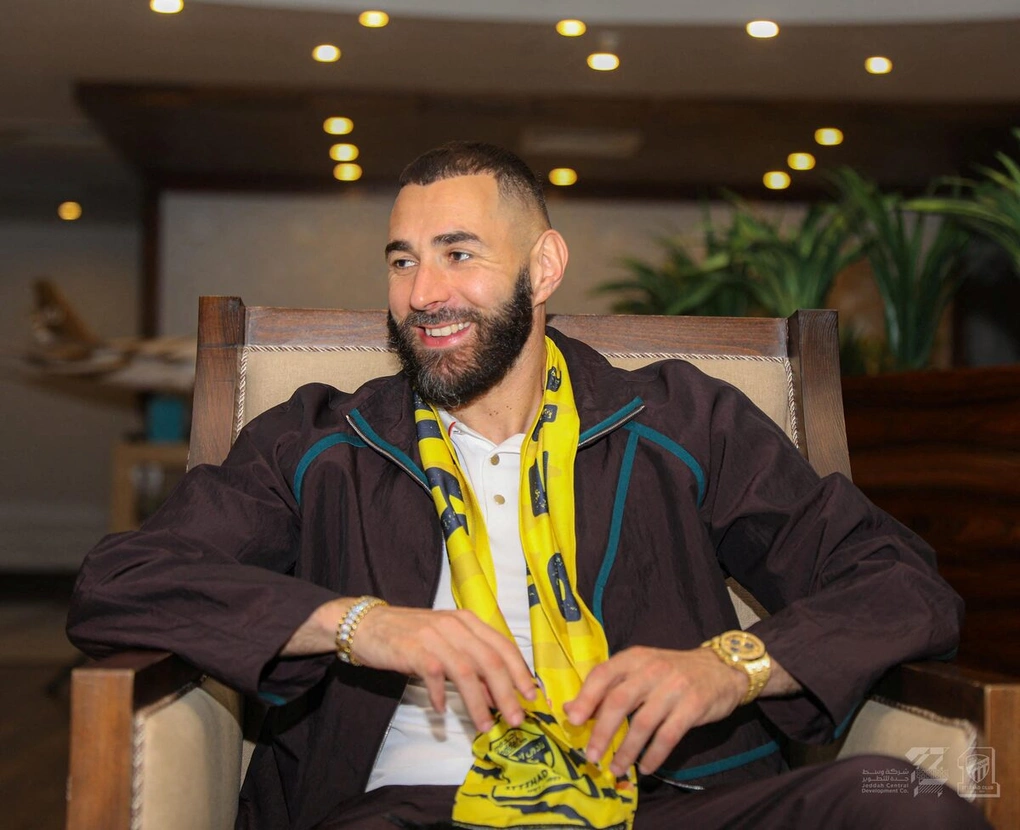 Nike hủy đàm phán hợp tác với Karim Benzema vì lý do quá khứ đời tư