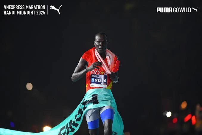 Hôm nay đóng cổng đăng ký Super Early Bird VnExpress Marathon Hanoi Midnight 2026