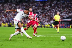 Valdano: Quả Bóng Vàng biến cầu thủ thành siêu sao từ trước khi giải được trao