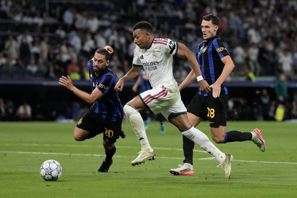 Kylian Mbappe: Champions League quan trọng hơn Quả Bóng Vàng