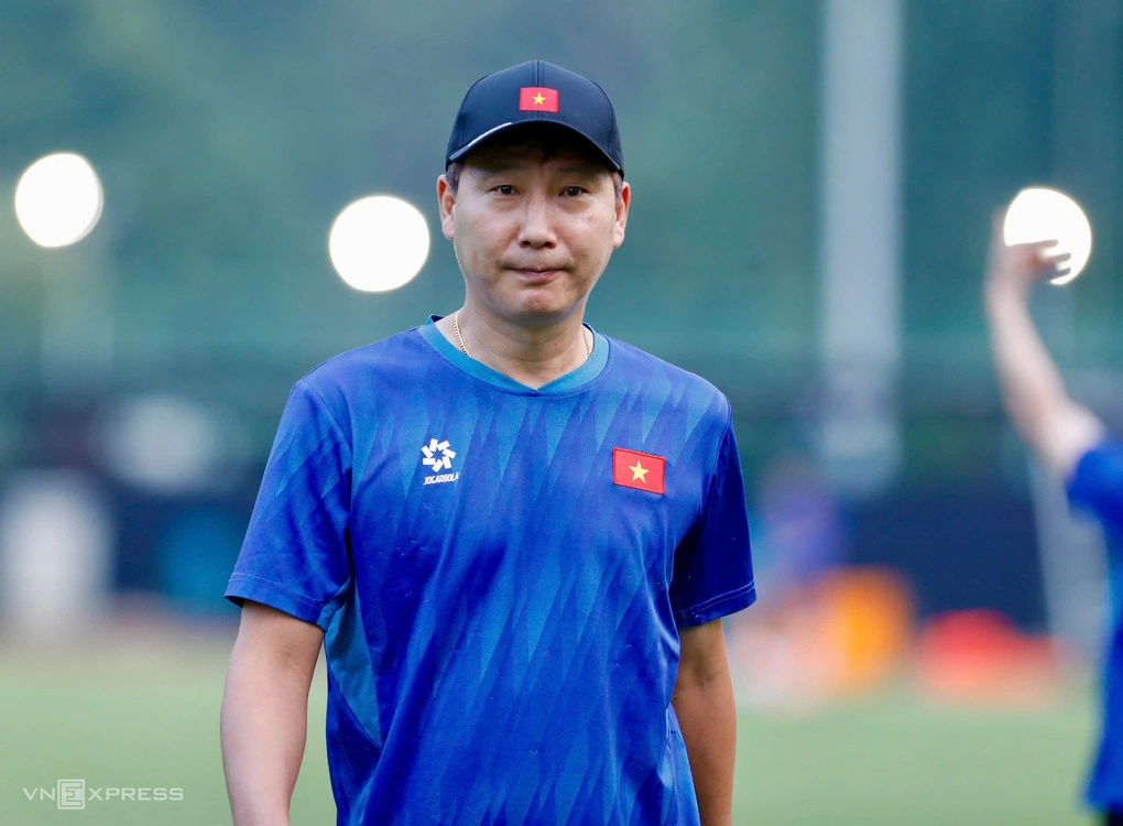 HLV Kim Sang-sik tuyên bố Việt Nam sẽ bung hết sức để thắng Thái Lan tại ASEAN Cup 2026