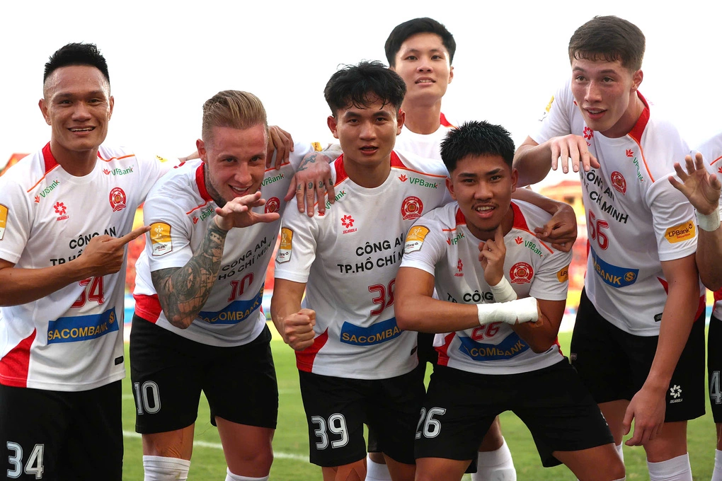 Vì sao U23 Việt Nam vắng Việt kiều dự ASIAD 20?