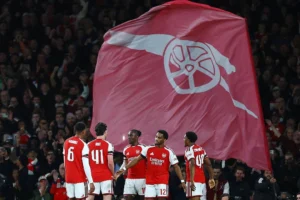 Arsenal và sự lột xác: Khi Pháo thủ trút bỏ mác nhàm chán để chơi bóng đá quyến rũ
