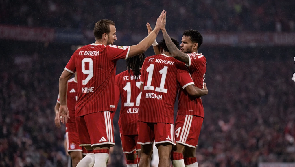 Harry Kane xô đổ kỷ lục lịch sử Bundesliga trong chiến thắng 6-1 của Bayern Munich