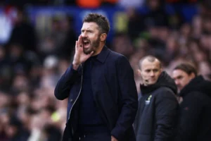 Carrick xem trận hòa Leeds là khởi đầu mới cho Man Utd