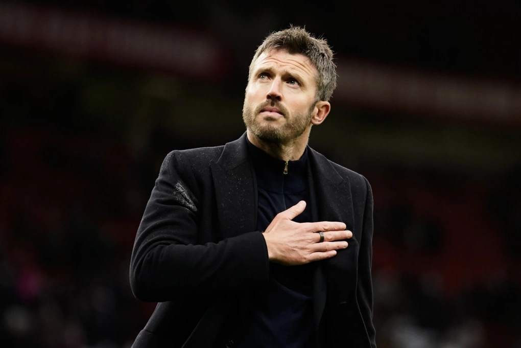 Jamie Carragher kêu gọi Man Utd sa thải Michael Carrick ngay lập tức