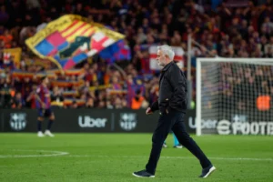 Mưu lược của HLV Jose Mourinho giúp Real Madrid đánh bại Barca ở La Liga