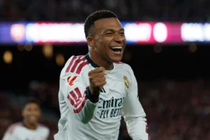 Kylian Mbappe lập cú đúp, Real Madrid đánh bại Barcelona tại Camp Nou