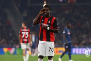 Alphadjo Cisse lập kỷ lục lịch sử, đưa AC Milan đè bẹp RB Salzburg